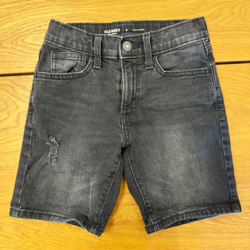 ☀️ Old Navy Boys 8 Charcoal Denim Shorts